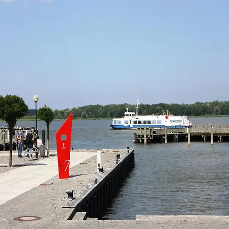 Houseboat In ريبنيتس-دامغارتن